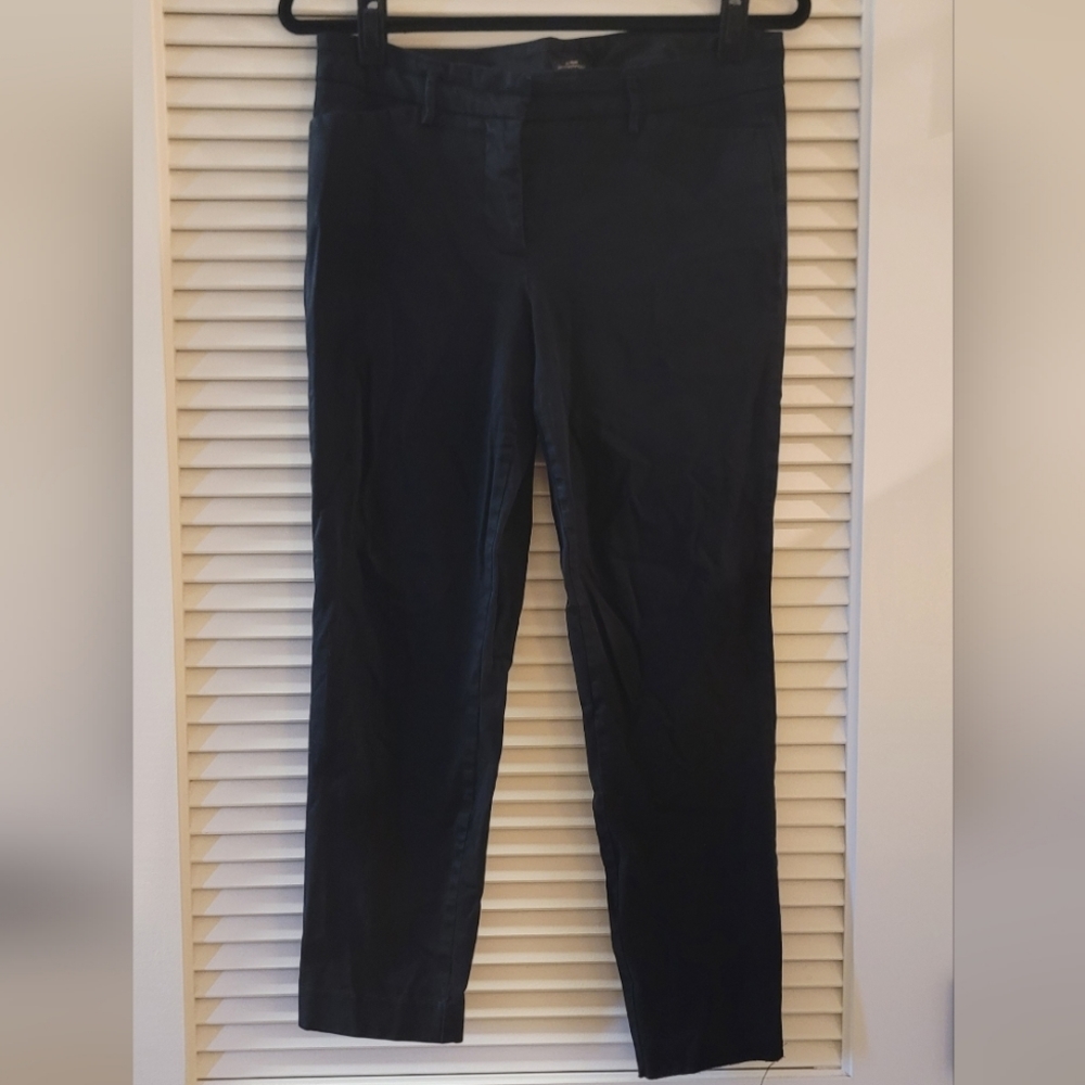 Worthington- Black Slim Ankle Pants With Pockets